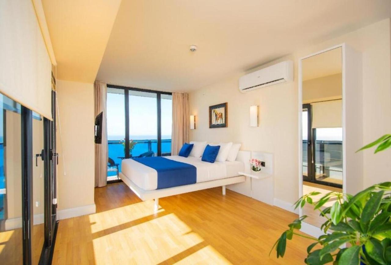 באטומי Seaside Resort In New Orbi Twins מראה חיצוני תמונה