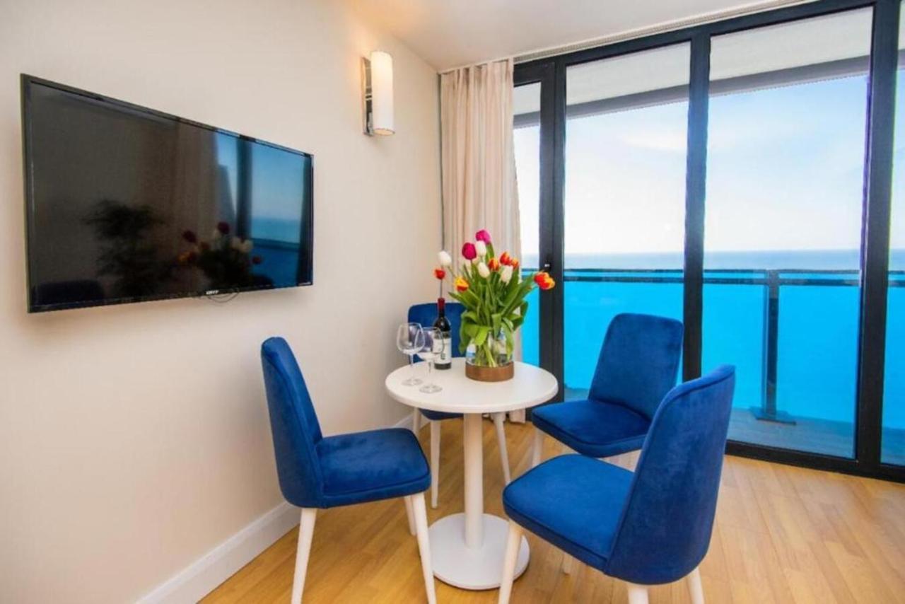 באטומי Seaside Resort In New Orbi Twins מראה חיצוני תמונה