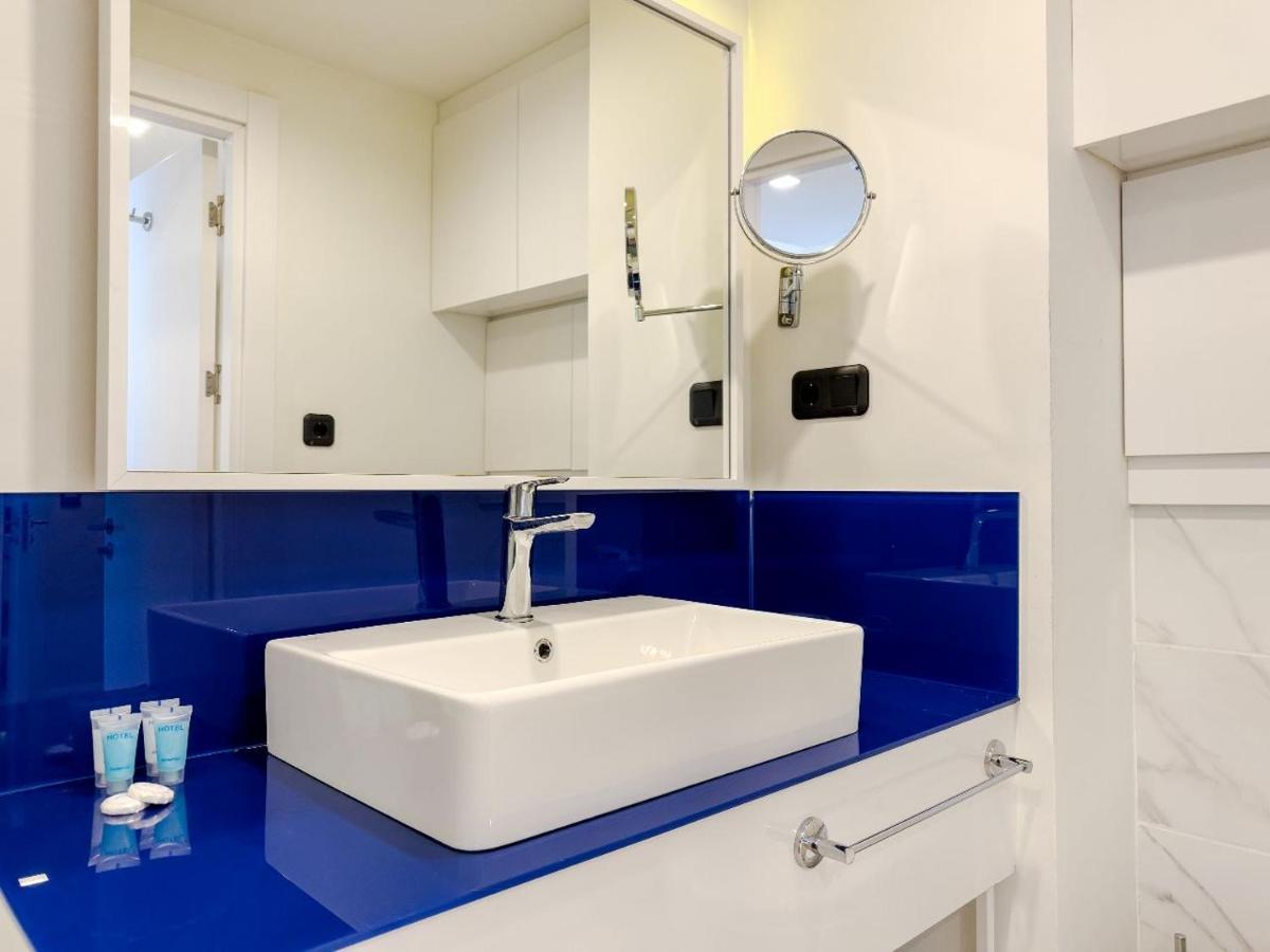 באטומי Seaside Resort In New Orbi Twins מראה חיצוני תמונה