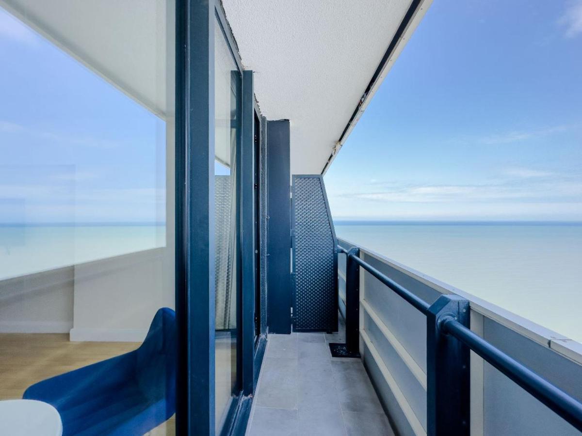 באטומי Seaside Resort In New Orbi Twins מראה חיצוני תמונה