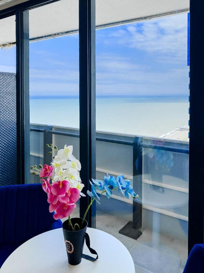 באטומי Seaside Resort In New Orbi Twins מראה חיצוני תמונה